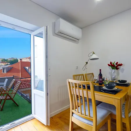 Loft In The Center