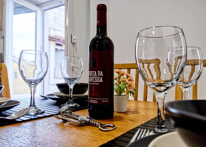 Loft In The Center Апартаменти Лісабон