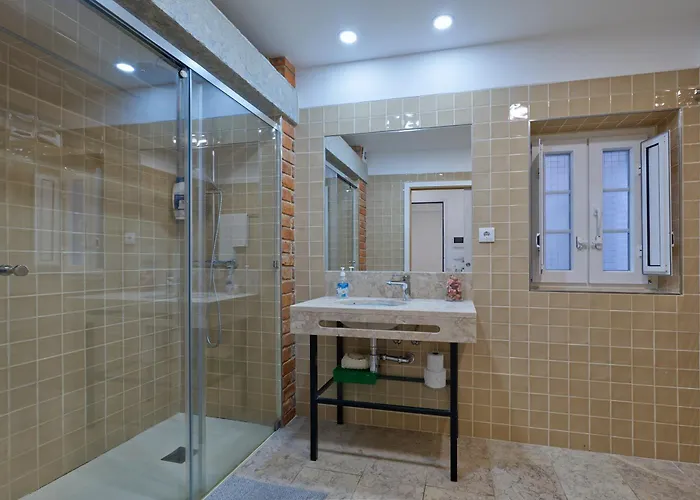 Апартаменти Loft In The Center *