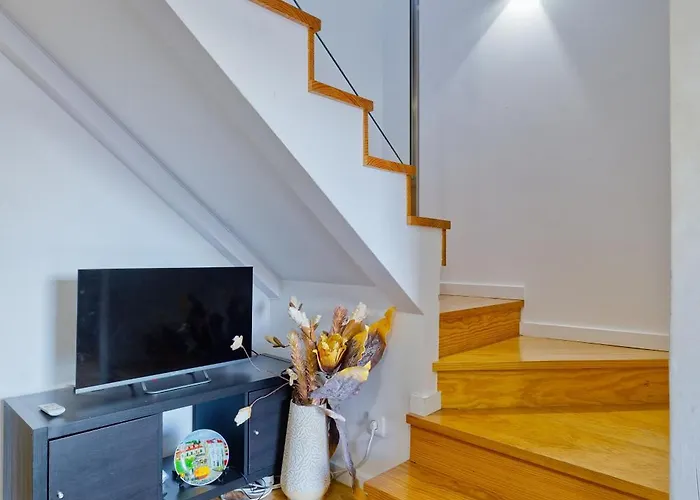 Loft In The Center Апартаменти Лісабон